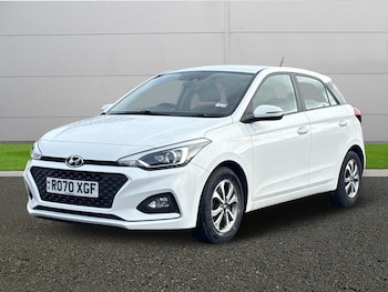 Used Hyundai i20 2020 for sale - 77401377: Photo