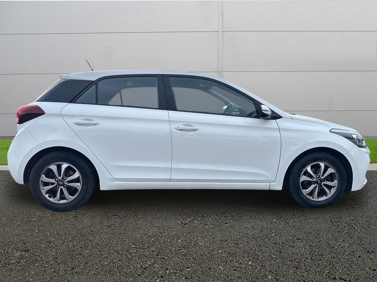 Used Hyundai i20 2020 for sale - 77401377: Photo 8