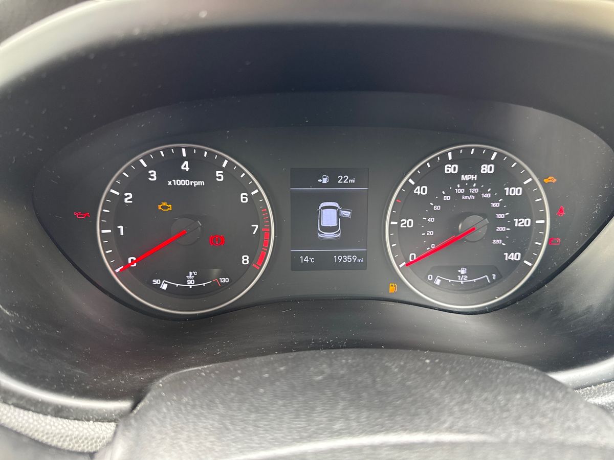 Used Hyundai i20 2020 for sale - 77660395: Photo 14