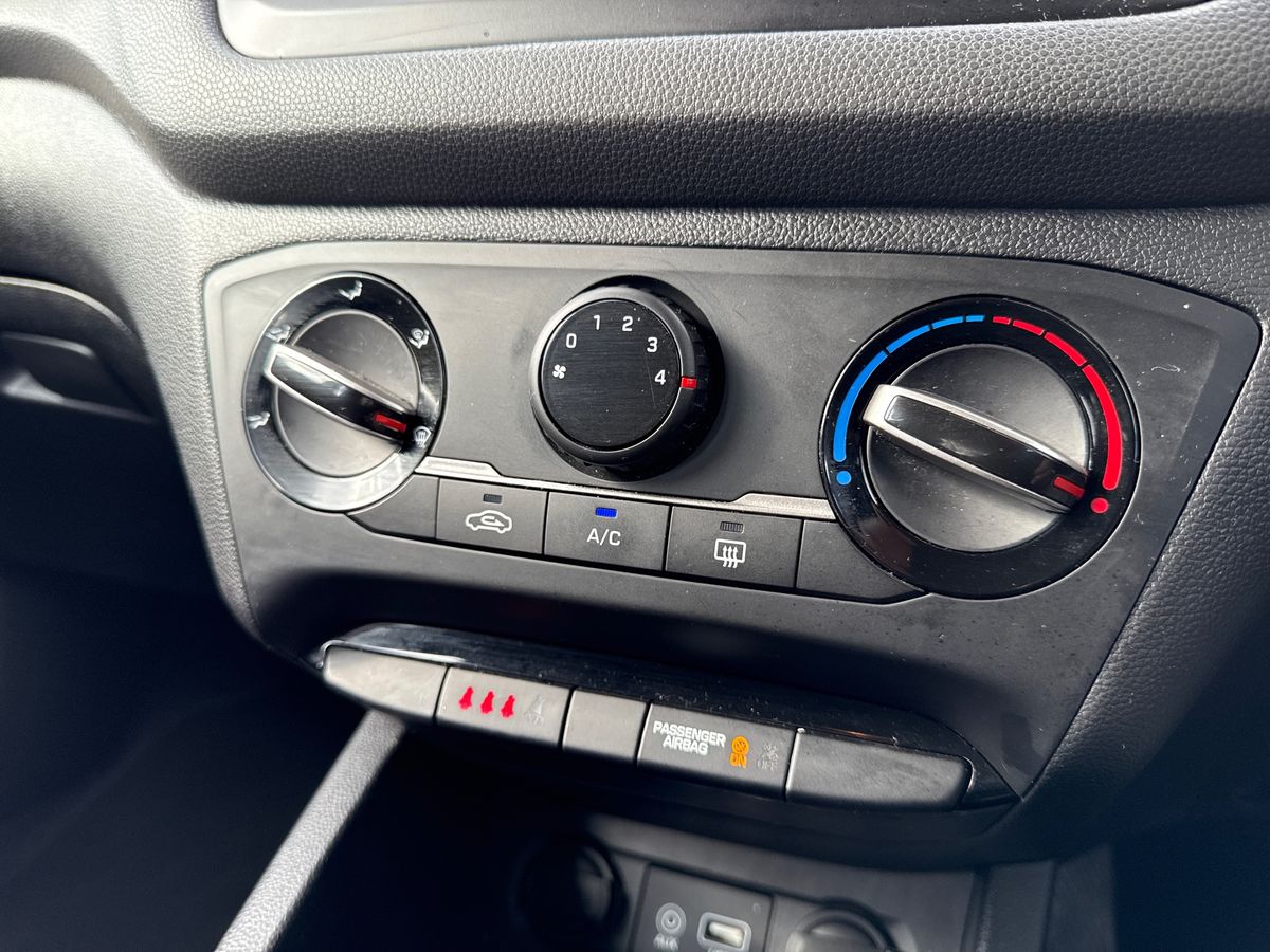 Used Hyundai i20 2020 for sale - 77660395: Photo 18