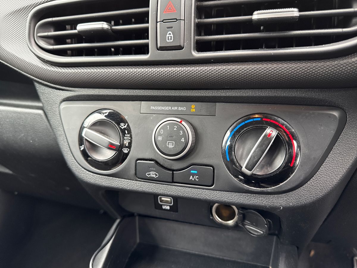 Used Hyundai i10 2021 for sale - 78102975: Photo 18