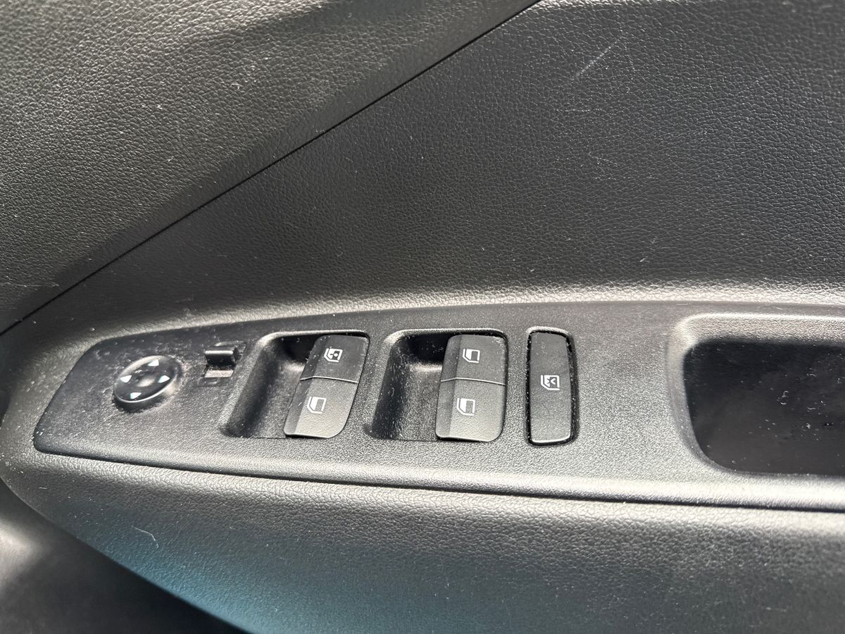 Used Hyundai i10 2021 for sale - 78102975: Photo 20