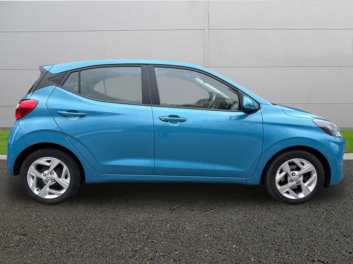 Used Hyundai i10 2021 for sale - 78102975: Photo 8