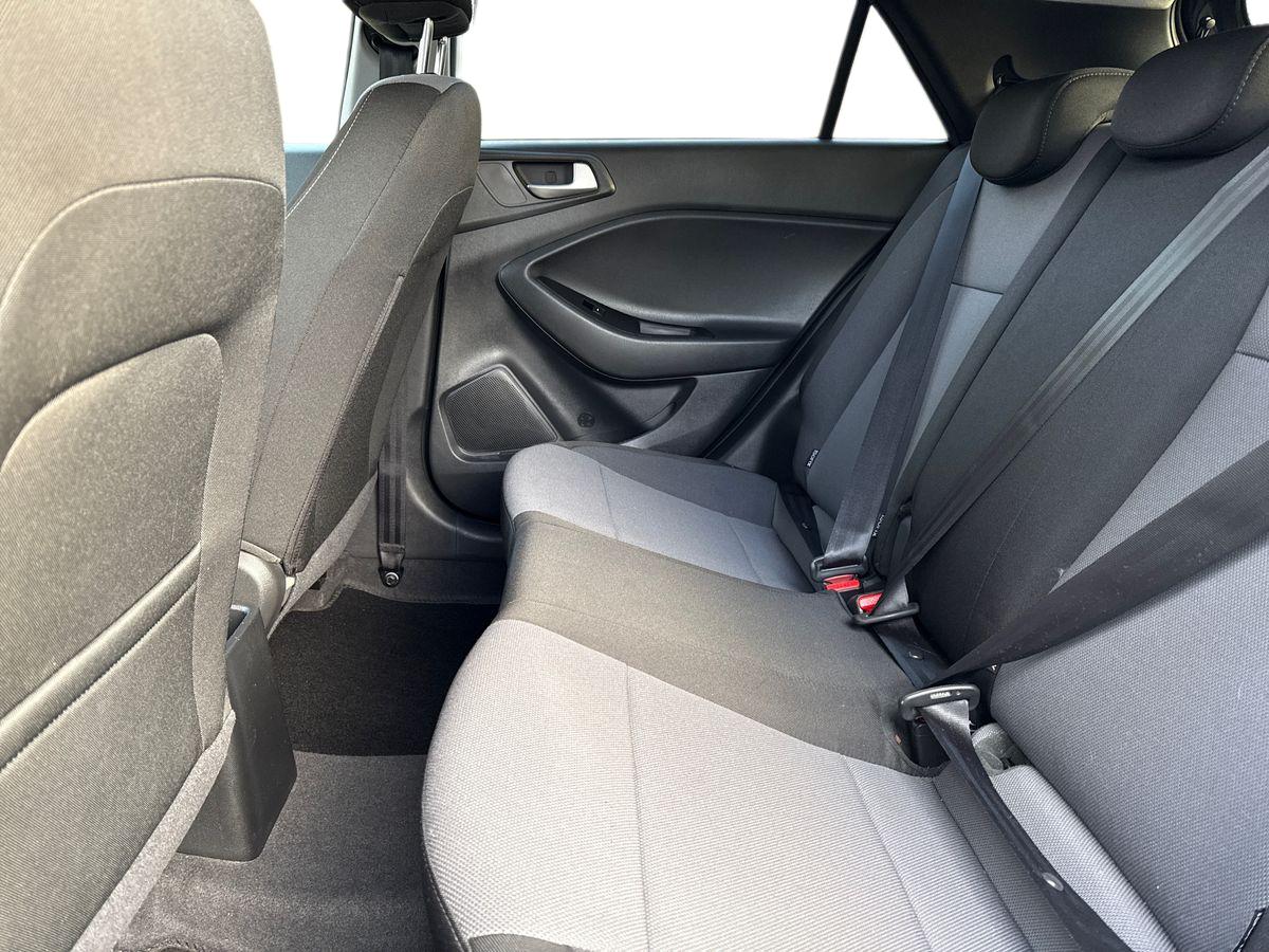 Used Hyundai i20 2019 for sale - 77434883: Photo 11