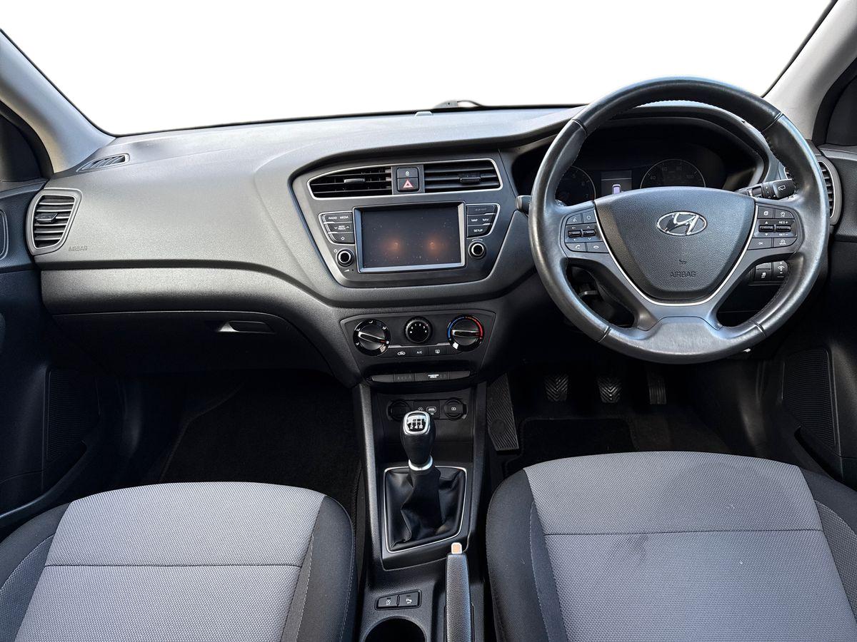 Used Hyundai i20 2019 for sale - 77434883: Photo 13