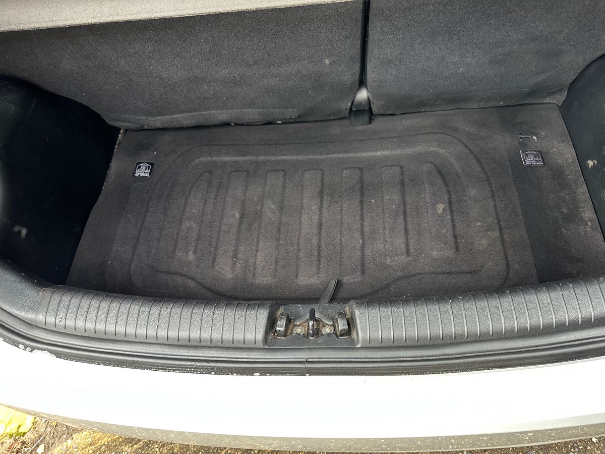 Used Hyundai i10 2016 for sale - 77031440: Photo 12