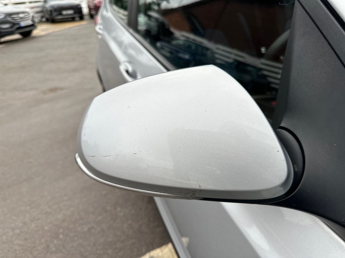 Used Hyundai i10 2016 for sale - 77031440: Photo 22