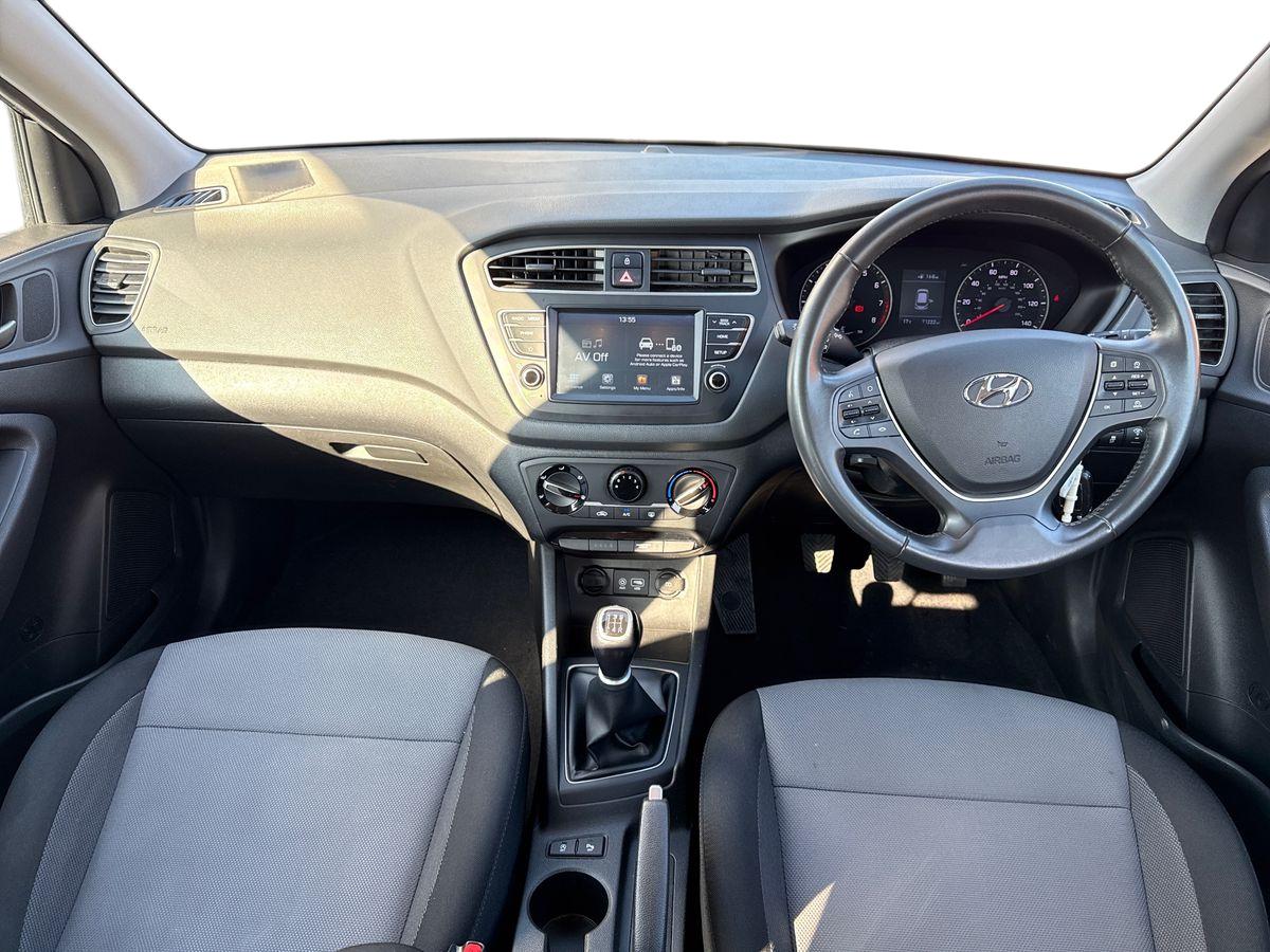 Used Hyundai i20 2018 for sale - 77755615: Photo 13