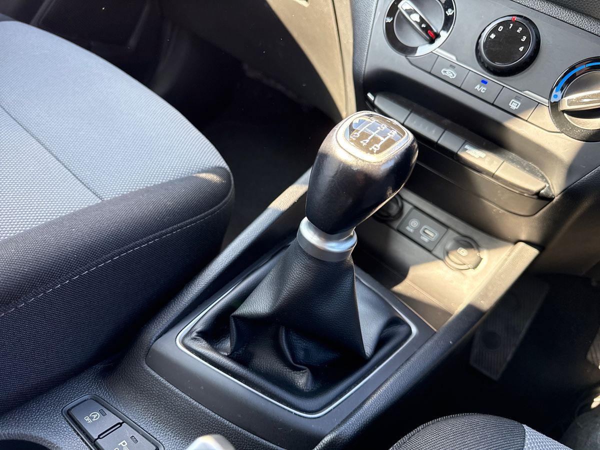 Used Hyundai i20 2018 for sale - 77755615: Photo 19