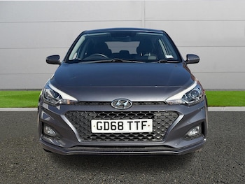 Used Hyundai i20 2018 for sale - 77755615: Photo