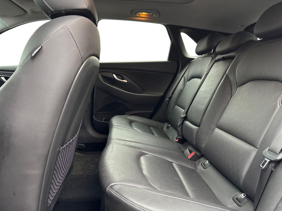 Used Hyundai i30 2018 for sale - 77244654: Photo 11