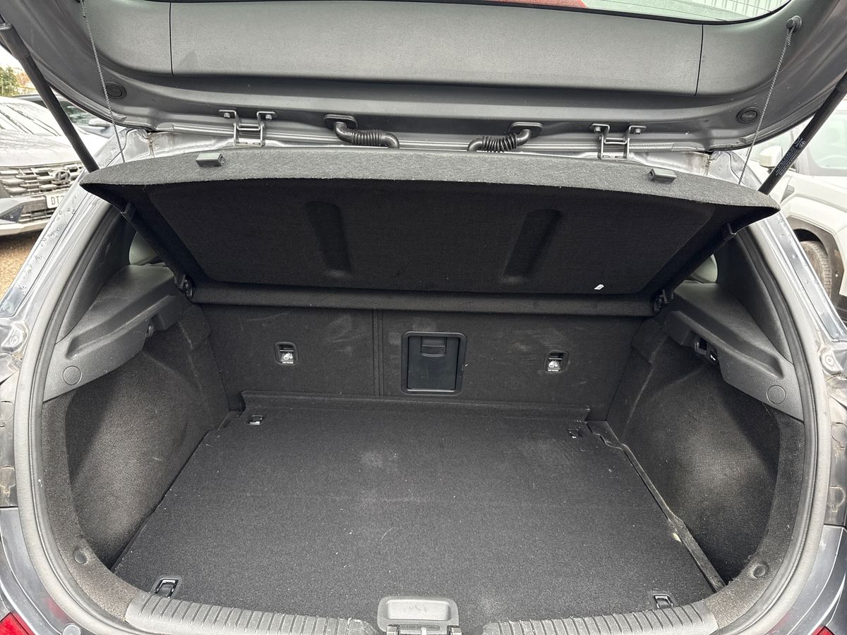 Used Hyundai i30 2018 for sale - 77244654: Photo 12