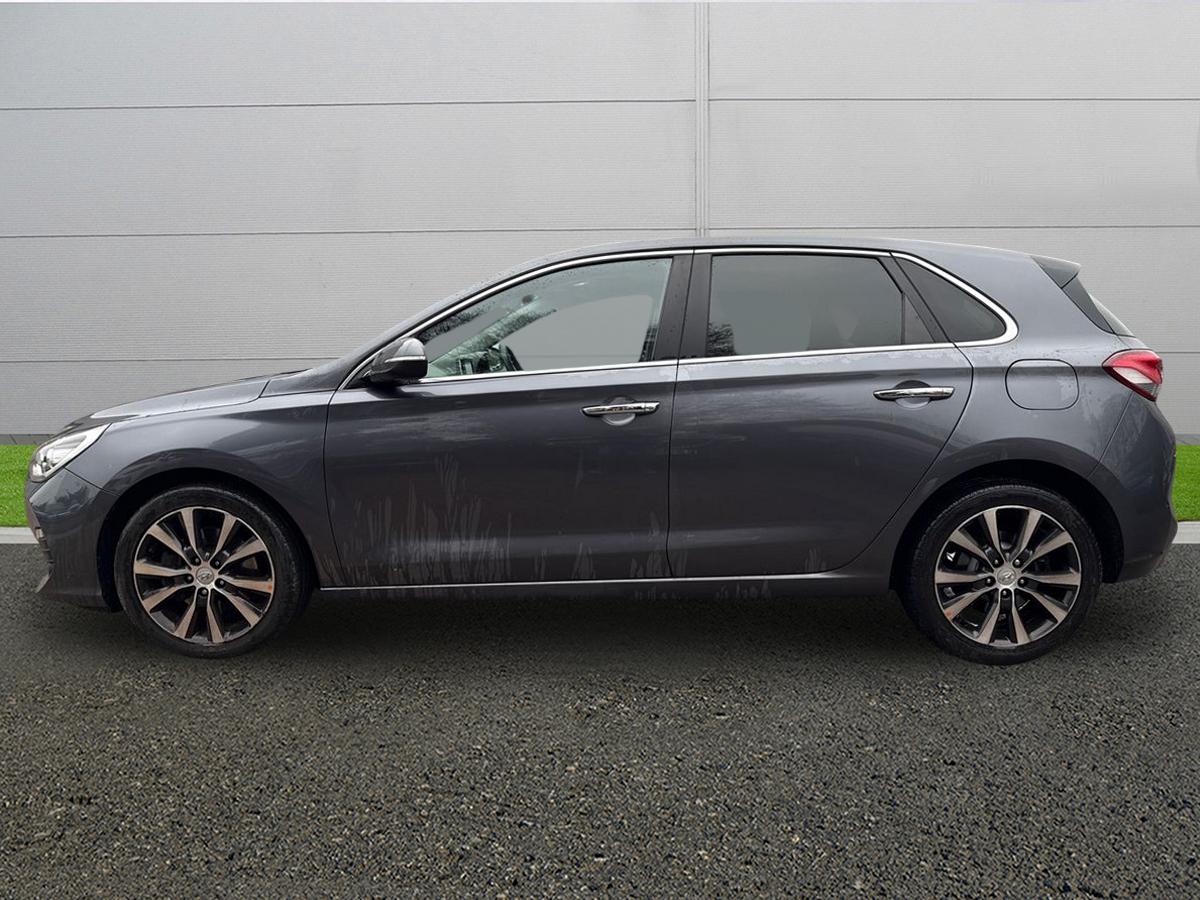 Used Hyundai i30 2018 for sale - 77244654: Photo 4