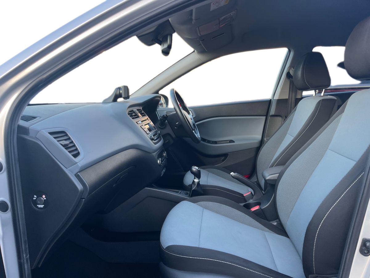 Used Hyundai i20 2016 for sale - 77755613: Photo 10