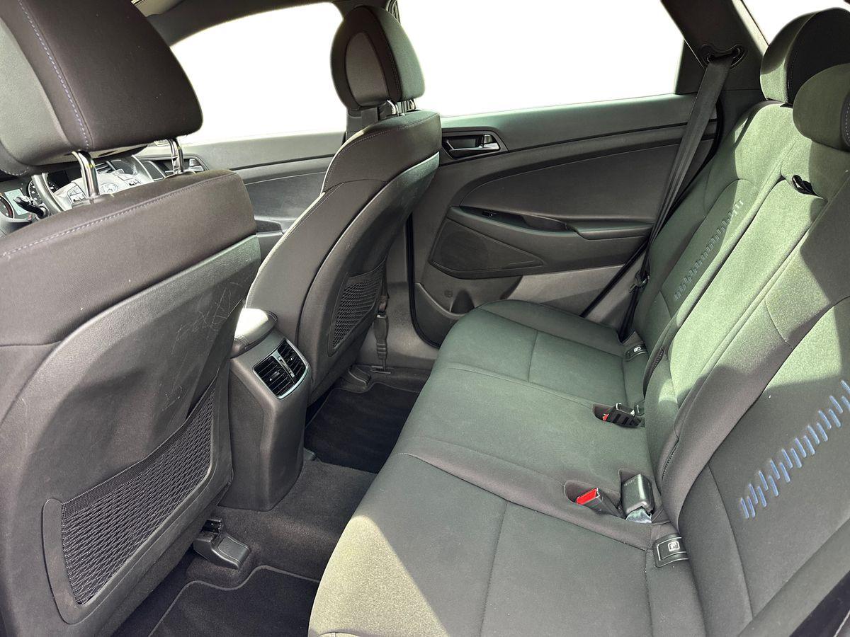 Used Hyundai TUCSON 2018 for sale - 76716950: Photo 11