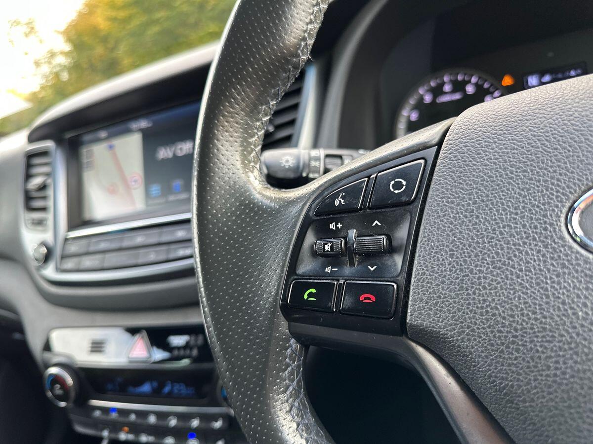 Used Hyundai TUCSON 2018 for sale - 76716950: Photo 16