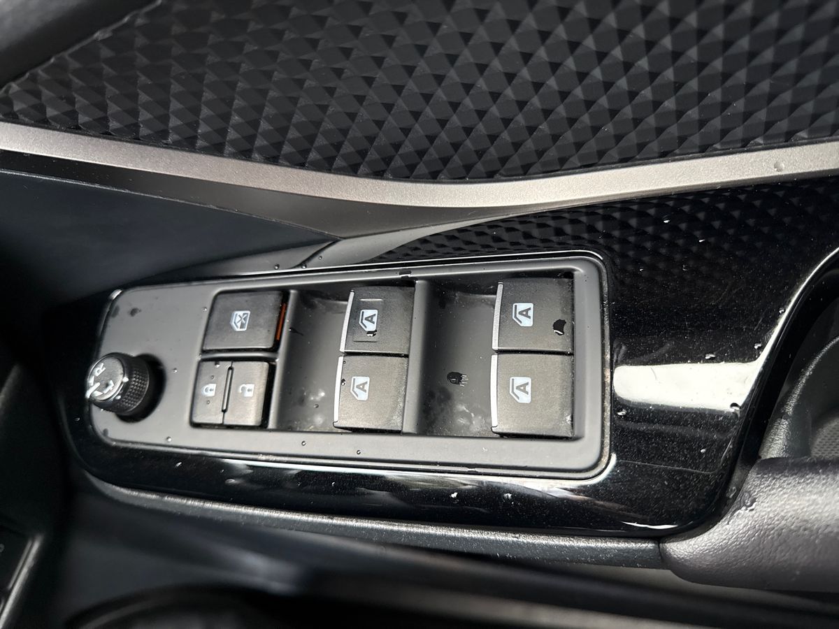 Used Toyota C-HR 2018 for sale - 77346879: Photo 20