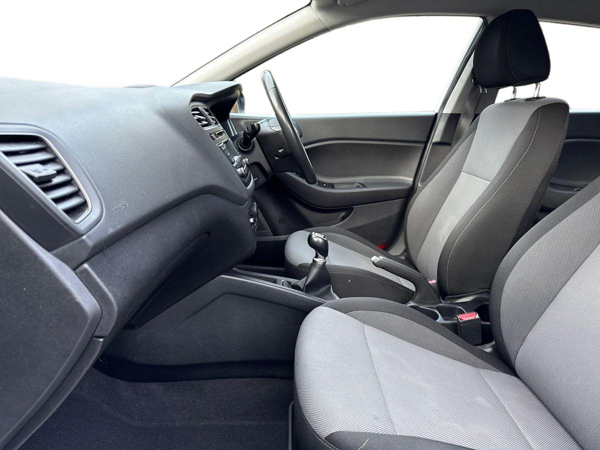 Used Hyundai i20 2017 for sale - 78172610: Photo 10