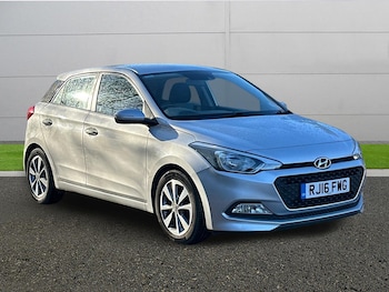 Used Hyundai i20 2016 for sale - 76714726: Photo