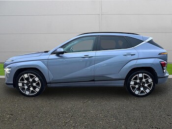 Used Hyundai KONA 2024 for sale - 77043044: Photo