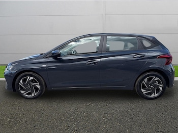 Used Hyundai i20 2023 for sale - 79094969: Photo