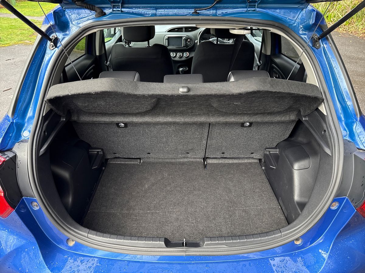 Used Toyota Yaris 2020 for sale - 77539714: Photo 12