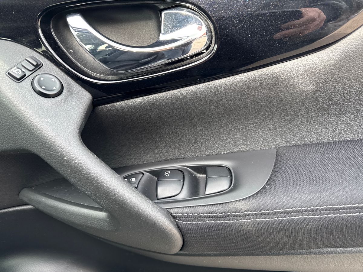 Used Nissan Qashqai 2017 for sale - 78063373: Photo 20