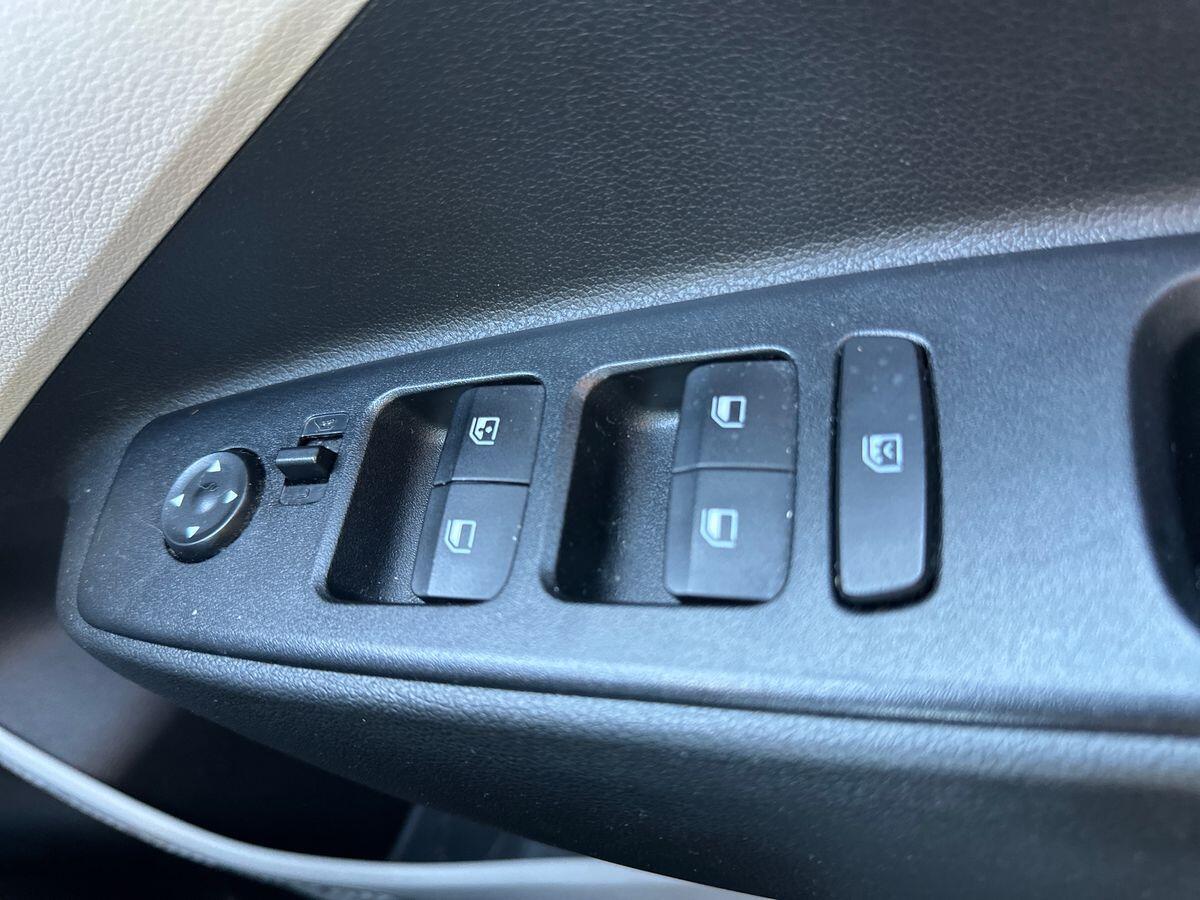 Used Hyundai i10 2021 for sale - 76753355: Photo 20