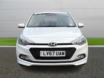 Used Hyundai i20 2017 for sale - 78948529: Photo