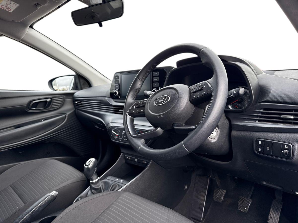 Used Hyundai i20 2021 for sale - 77702786: Photo 15