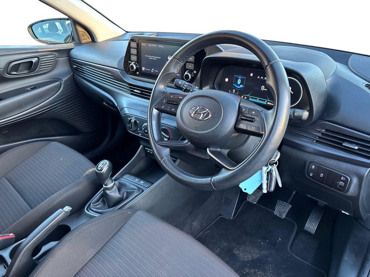 Used Hyundai i20 2022 for sale - 77111621: Photo 15