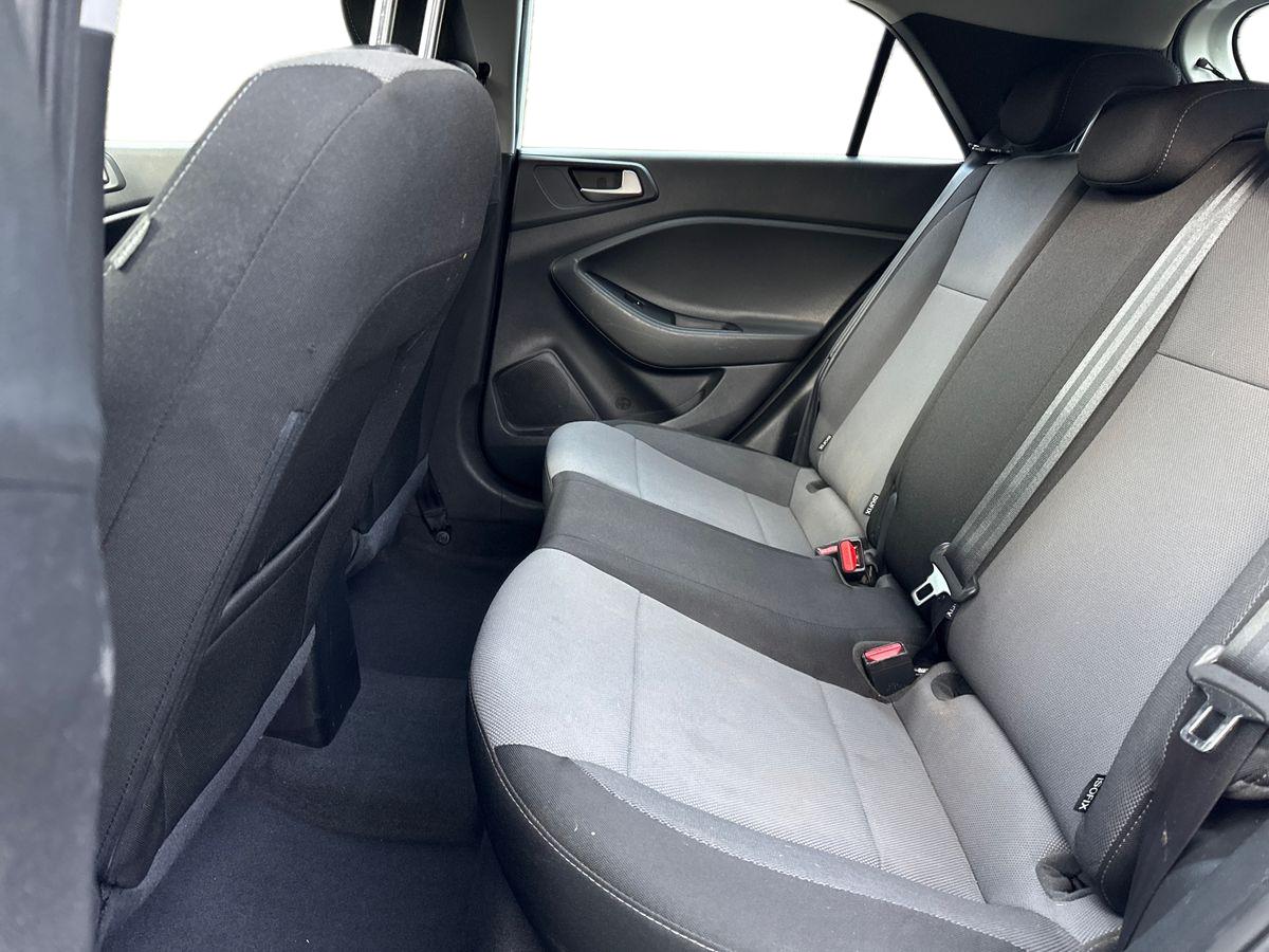 Used Hyundai i20 2017 for sale - 77269295: Photo 11