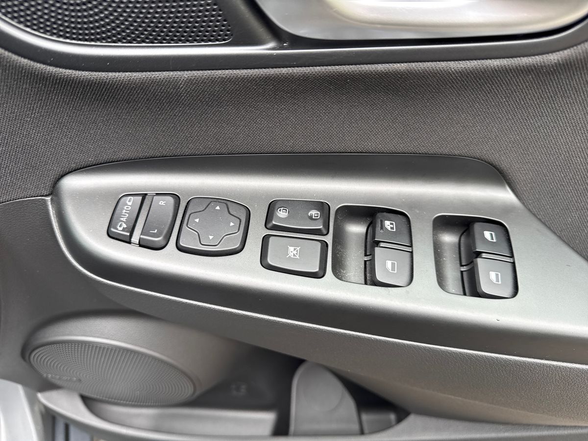 Used Hyundai KONA 2023 for sale - 77810229: Photo 20