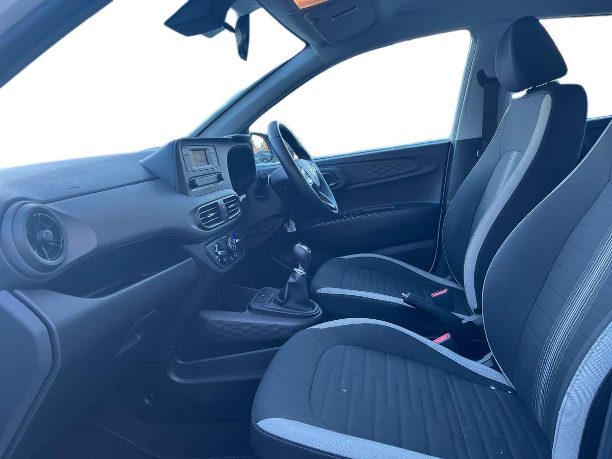 Used Hyundai i10 2022 for sale - 77198127: Photo 10