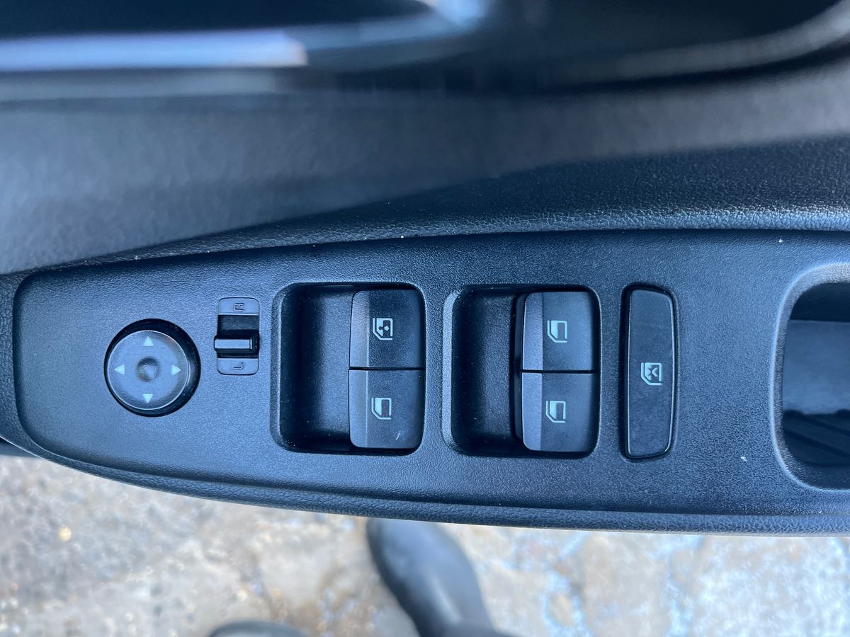 Used Hyundai i10 2022 for sale - 77198127: Photo 20