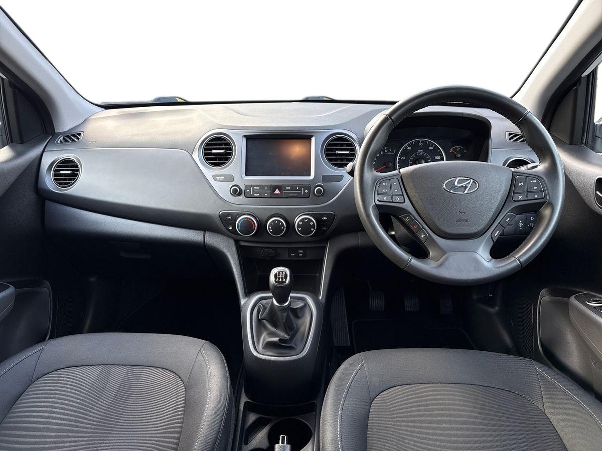 Used Hyundai i10 2020 for sale - 77346862: Photo 13