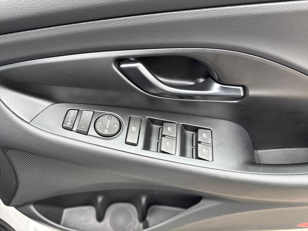 Used Hyundai i30 2023 for sale - 77810230: Photo 20