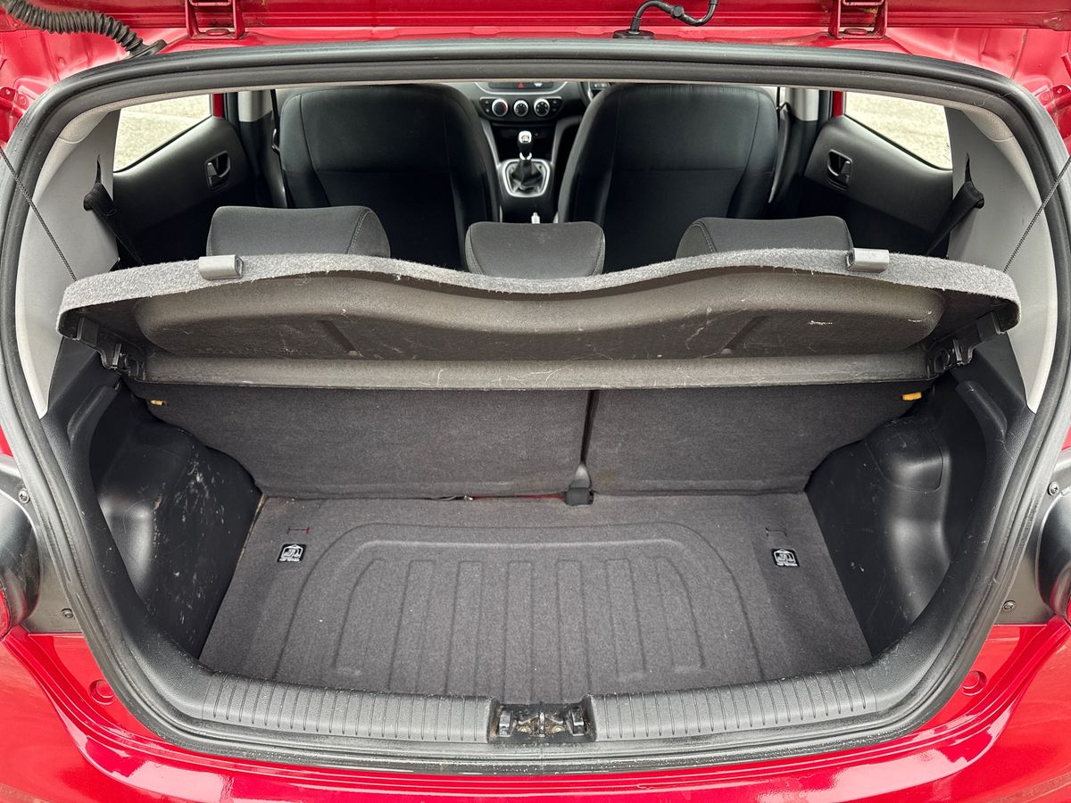 Used Hyundai i10 2019 for sale - 78008998: Photo 12