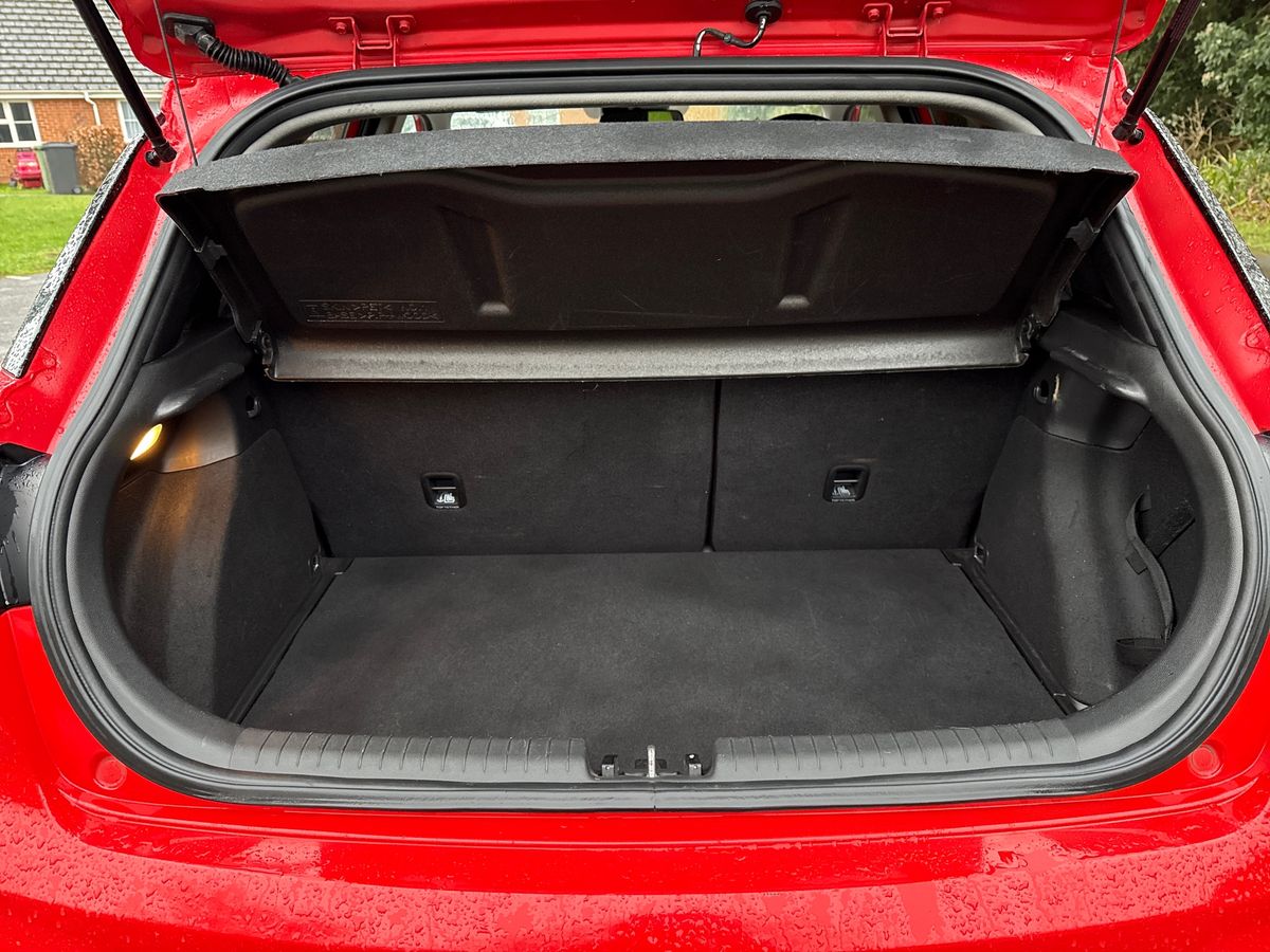 Used Hyundai i20 2019 for sale - 77428149: Photo 12