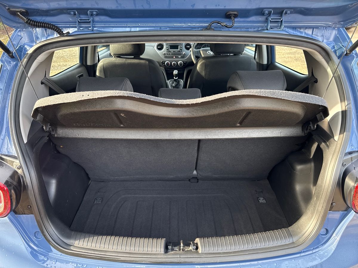 Used Hyundai i10 2017 for sale - 77965077: Photo 12