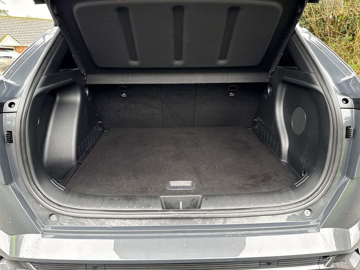 Used Hyundai KONA 2025 for sale - 77636209: Photo 12