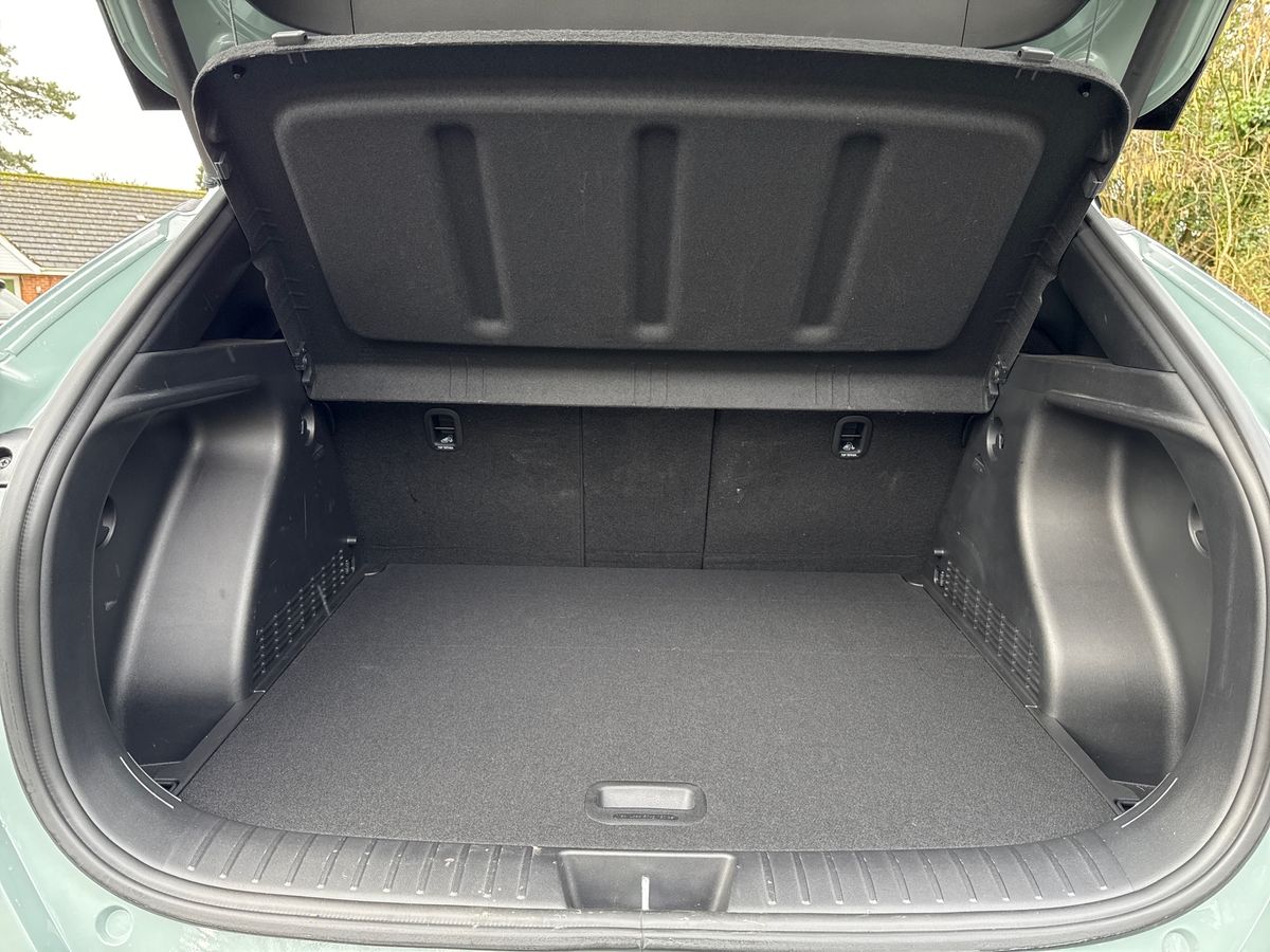 Used Hyundai KONA 2025 for sale - 77539757: Photo 12