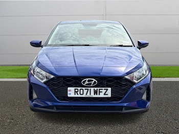 Used Hyundai i20 2021 for sale - 79057131: Photo