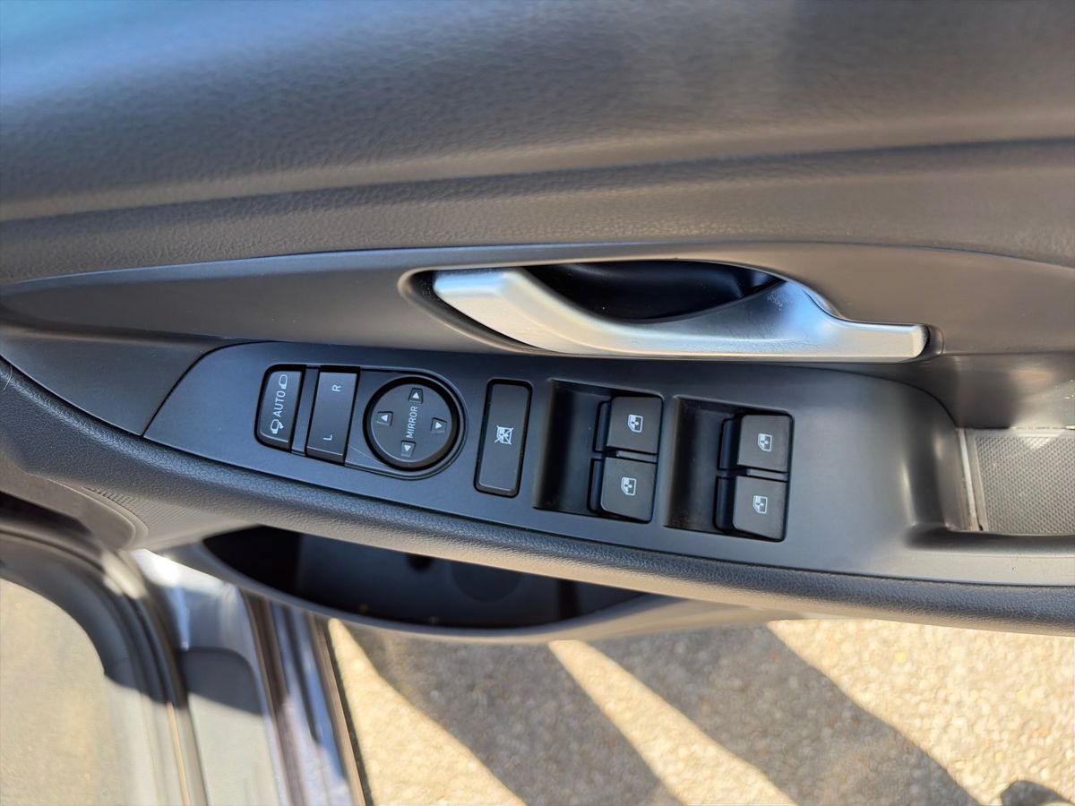 Used Hyundai i30 2018 for sale - 78158583: Photo 20