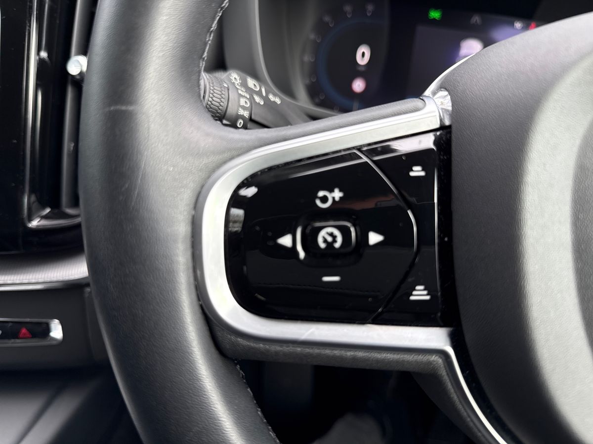 Used Volvo XC60 2022 for sale - 77755738: Photo 16