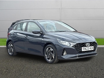 Used Hyundai i20 2023 for sale - 79070908: Photo