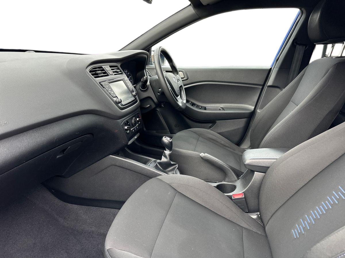 Used Hyundai i20 2018 for sale - 77031390: Photo 10