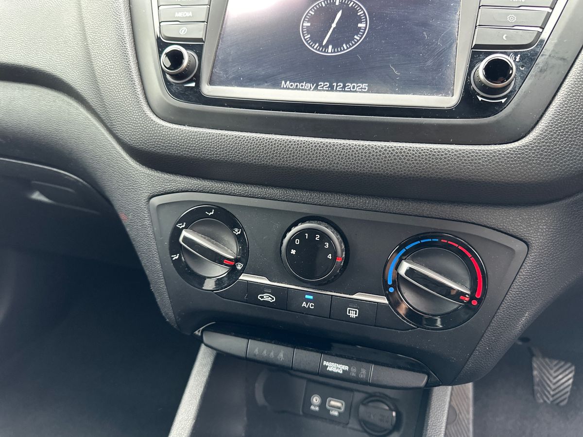 Used Hyundai i20 2018 for sale - 77031390: Photo 18