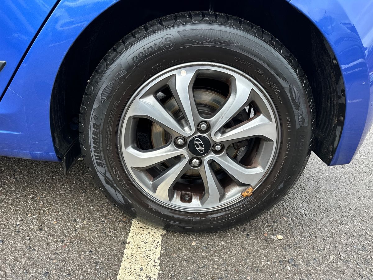 Used Hyundai i20 2018 for sale - 77031390: Photo 9