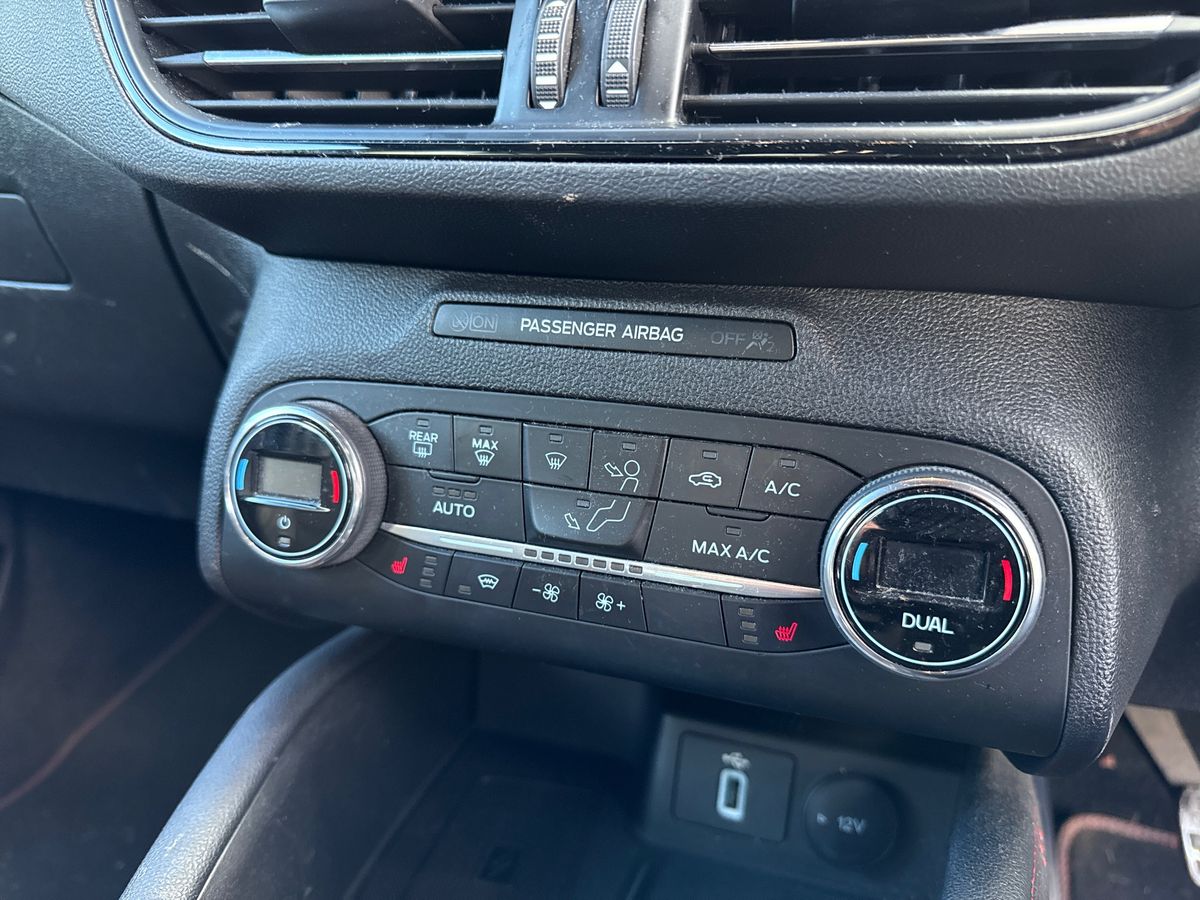 Used Ford Focus 2019 for sale - 77706333: Photo 18